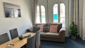 Piso con licencia turística en finca regia en la Esquerra de l’Eixample photo 0