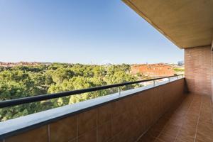 Fantástico ático dúplex en venta en Sant Joan Despí photo 0