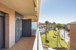Fantástico ático dúplex en venta en Sant Joan Despí photo 0