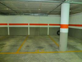 Parking En alquiler en Sant Antoni, Barcelona photo 0