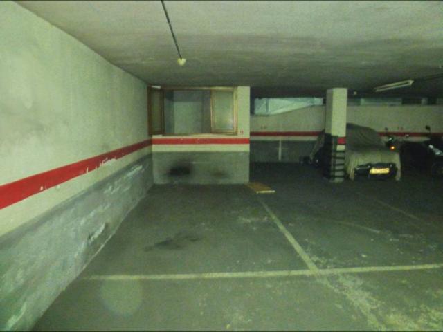 Parking En venta en Poble Sec, Barcelona photo 0