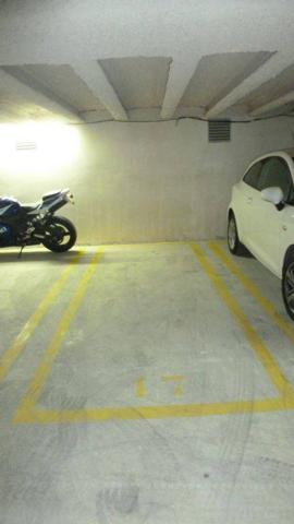 PLAZA DE PARKING EN LA CALLE ROCAFORT CON FLORIDABLANCA photo 0
