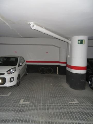 PLAZA DE PARKING EN LA AVENIDA MISTRAL photo 0