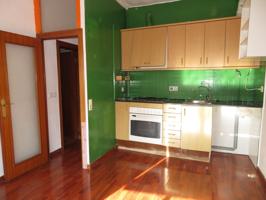 APARTAMENTO EN EL RAVAL. SE VENDE CON INQUILINOS! photo 0