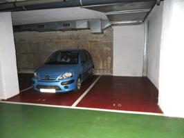 PLAZA DE PARKING EN ALQUILER EN LA CALLE VILAMARI photo 0