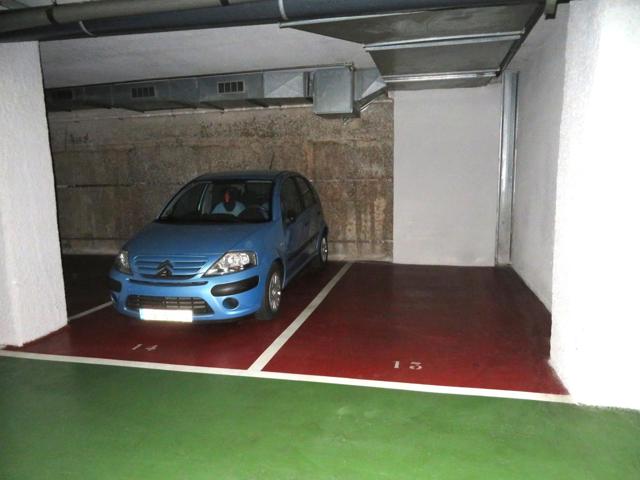 PLAZA DE PARKING EN ALQUILER EN LA CALLE VILAMARI photo 0