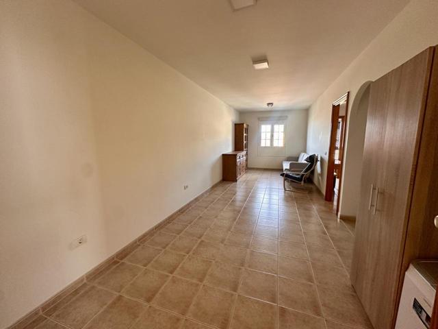 Piso en venta en Guía de Isora de 77 m2 photo 0