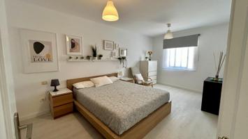 ¡Oportunidad Única! Acogedor apartamento reformado de 2 dormitorios photo 0
