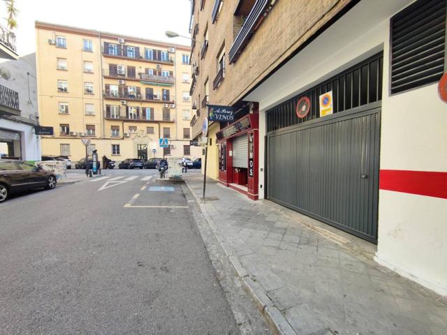 Plaza de Parking en el CENTRO DE GRANADA, zona PLAZA EINSTEIN photo 0
