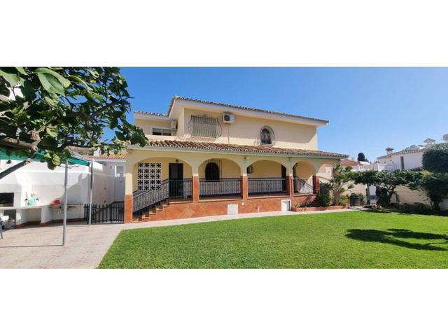 Venta de chalet unifamiliar en Mijas photo 0