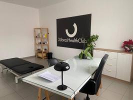 Alquiler de local comercial en Las Lagunas, Mijas photo 0
