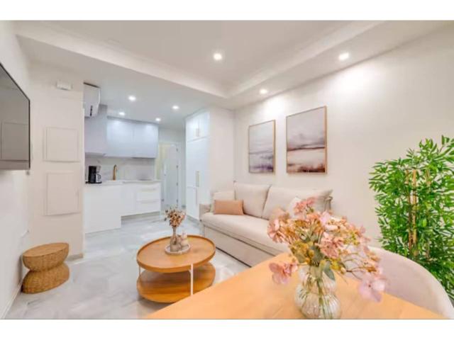 Venta de piso en Los Boliches, Fuengirola photo 0