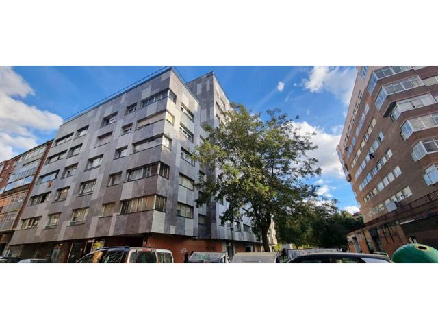 Piso en venta en Junto al Parque Buenavista photo 0