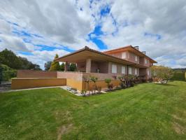 Chalet unifamiliar en venta en Lerma photo 0