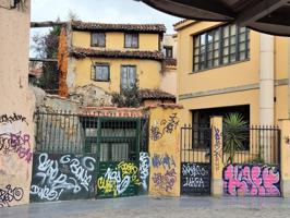 Terreno Urbanizable En venta en Casco Histórico, Oviedo photo 0