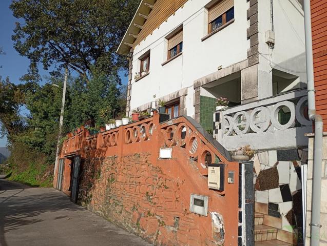 Unifamiliar En venta en Figaredo, Mieres Concejo photo 0