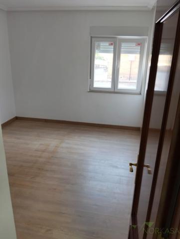 Piso En venta en Carbayín Bajo, Siero photo 0