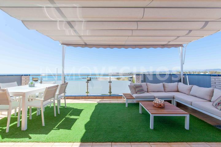 Ático dúplex en primera línea con vistas al mar photo 0