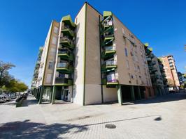 Piso de 3 dormitorios en Calle Fco Dalmau. (CC. Alcampo) photo 0