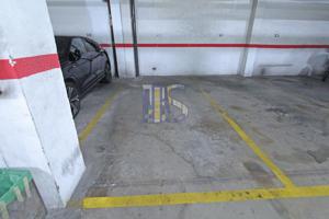 Parking En venta en San Isidro, Madrid photo 0