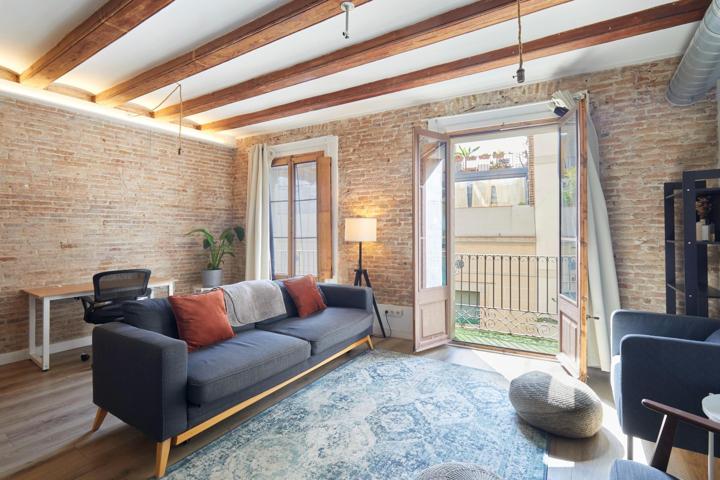 Piso totalmente reformado en el corazón de Barcelona photo 0