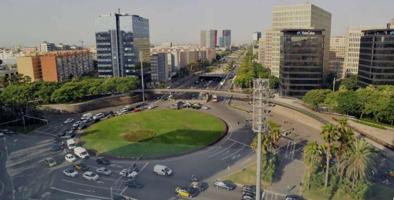 Venta de Local Comercial - Almacén - Oficina - Parking – 300 m² en Ubicación Estratégica en Barcelona photo 0