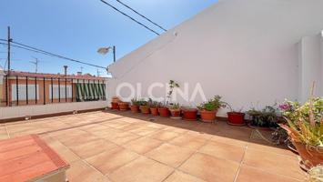 Magnífica propiedad con dos terrazas en Ciudad Deportiva de Ibi photo 0
