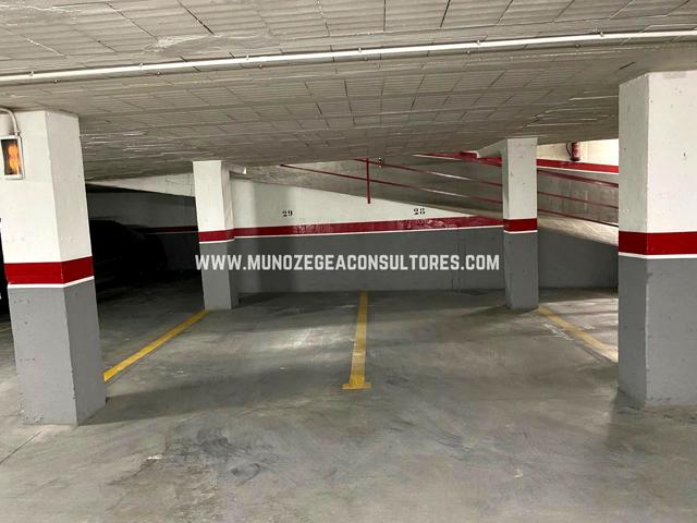 Plaza De Parking en alquiler en Lucena de 12 m2 photo 0