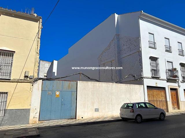 Terreno en venta en Lucena de 357 m2 photo 0