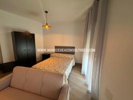 Estudio en alquiler en Lucena de 35 m2 photo 0