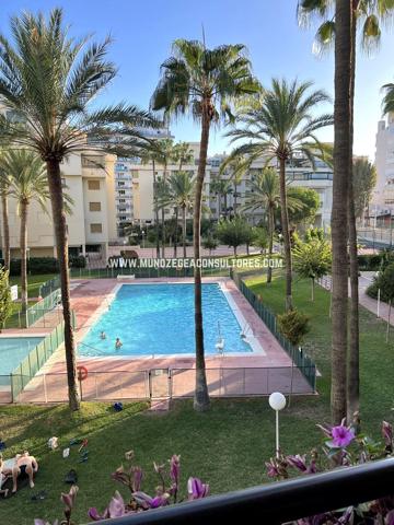 Piso en venta en Torremolinos de 129 m2 photo 0