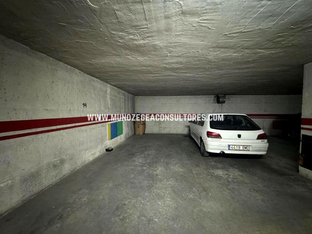 Plaza De Parking en alquiler en Lucena de 16 m2 photo 0