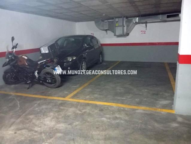 Plaza De Parking en alquiler en Lucena de 15 m2 photo 0