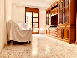 Piso en venta en Lucena de 85 m2 photo 0