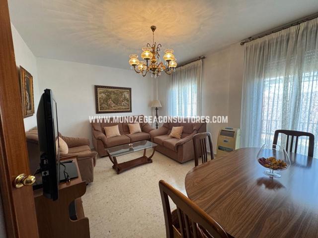Piso en venta en Lucena de 102 m2 photo 0