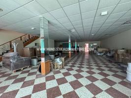 Nave Industrial en alquiler en Lucena de 1240 m2 photo 0