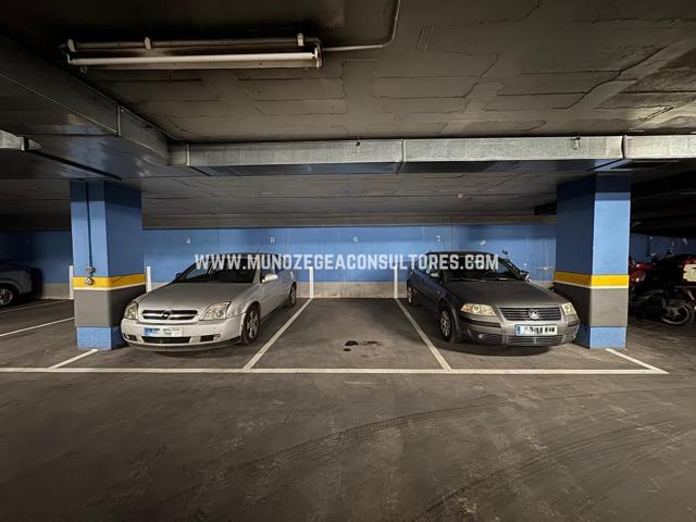 Plaza De Parking en alquiler en Lucena de 13 m2 photo 0