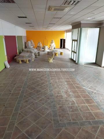 Nave Industrial en alquiler en Lucena de 1300 m2 photo 0