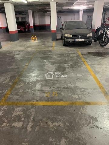 SE VENDE PLAZA DE GARAJE EDIFICIO VILLAMAR photo 0