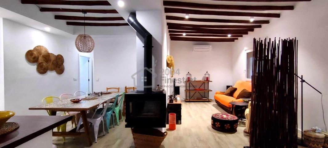 ESPECTACULAR CASA REFORMADA EN RELLEU. photo 0