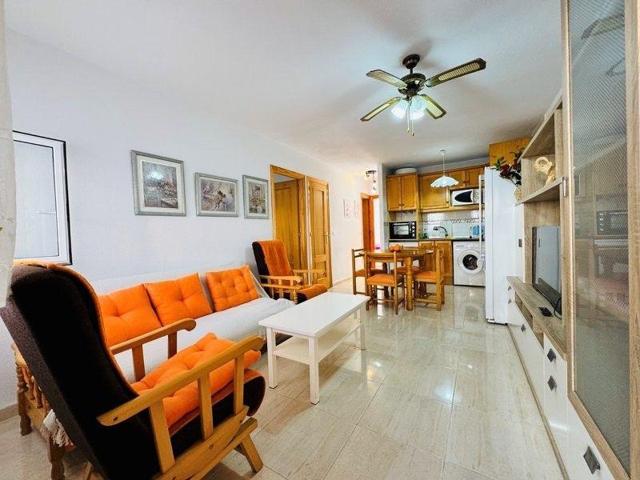 BUNGALOW EN PLANTA BAJA EN LOS EUROPEOS DE 3 HABITACIONES CON LICENCIA TURÍSTICA!! photo 0