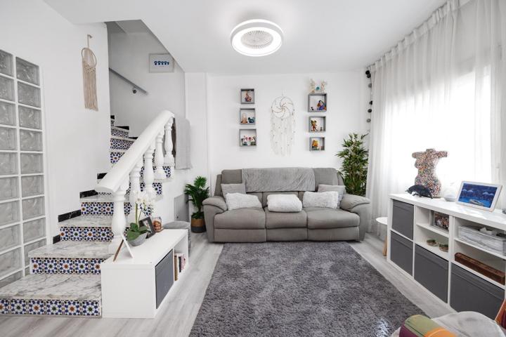 DÚPLEX EN VENTA EN TORREVIEJA CON 3 DORMITORIOS, TERRAZAS Y ORIENTACIÓN SUR EN LA SIESTA! photo 0