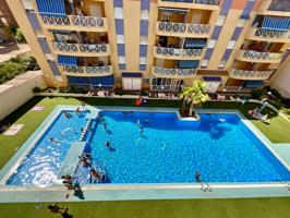 RECIÉN LLEGADO !!! AMPLIO APARTAMENTO DE 2 DORMITORIOS CON VISTAS A LA PISCINA COMUNITARIA EN PARQUE DE LAS NACIONES !!! photo 0