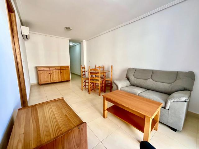 APARTAMENTO EN TORREVIEJA CON GARAJE, TRASTERO Y POSIBILIDAD DE LICENCIA TURÍSTICA photo 0