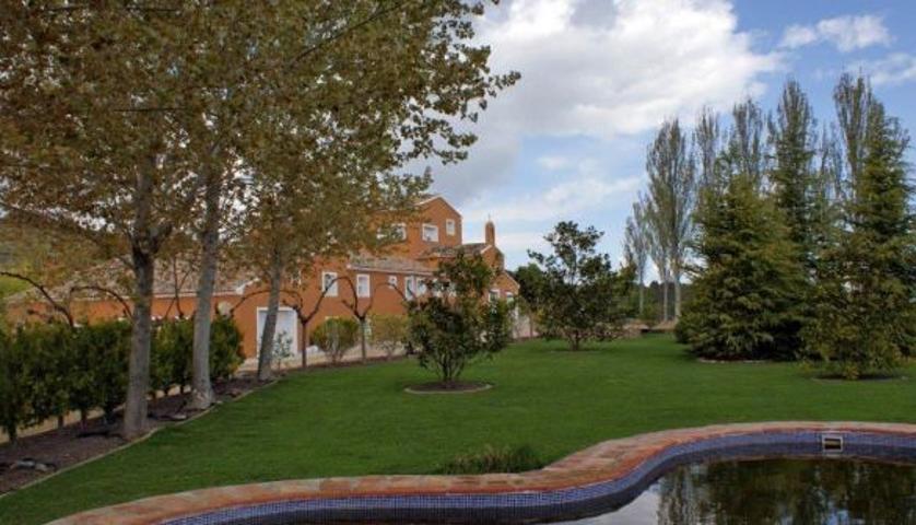 Villa En venta en Penàguila photo 0