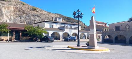 Gran casa de 8 dormitorios con vistas privilegiadas photo 0