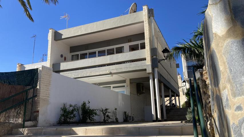 Apartamento en Puerto Rey photo 0