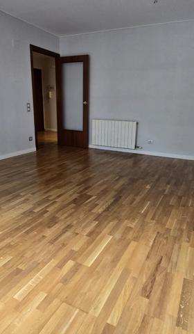 Piso - Sant Andreu de La Barca photo 0