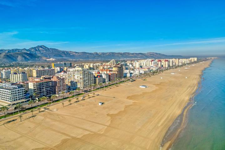 ÁTICO EN PRIMERA LÍNEA DE LA PLAYA DE GANDIA photo 0