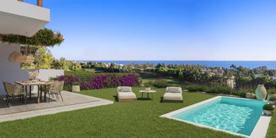 Casa En venta en Puerto De Estepona, Estepona photo 0